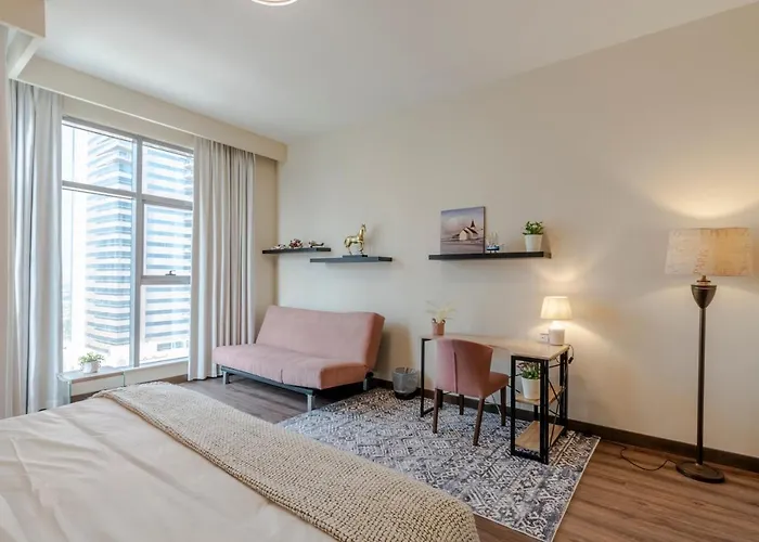 Beautiful Huge 2 Bed Room Apartment